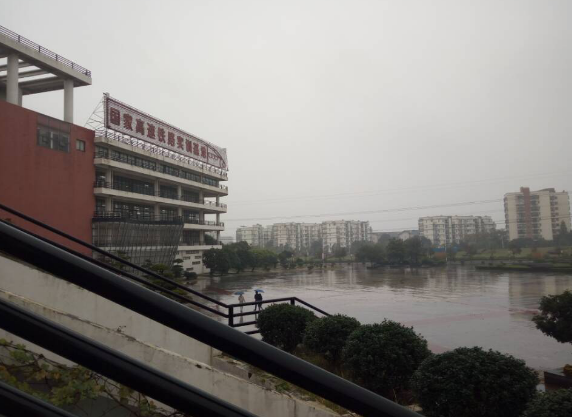 南昌向遠(yuǎn)軌道學(xué)校領(lǐng)導(dǎo)赴武漢多所鐵路學(xué)校開展學(xué)術(shù)交流活動(dòng)