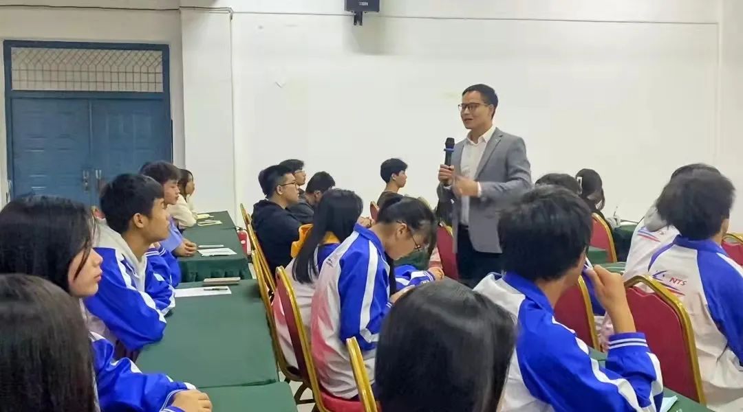 做情緒的主人，助力中職生健康成長(zhǎng)-南昌向遠(yuǎn)軌道技術(shù)學(xué)校