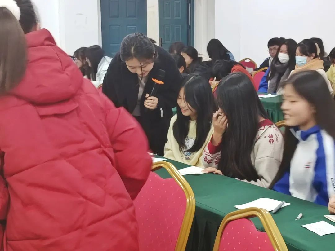 南昌向遠軌道技術(shù)學(xué)校【心理健康團體輔導(dǎo)】直面挫折，珍惜當(dāng)下