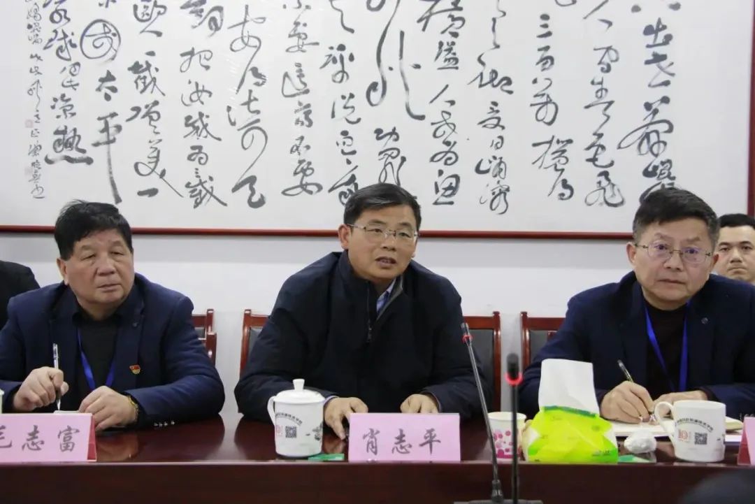 南昌市教育局辦學(xué)水平評(píng)估檢查組一行來(lái)我校開展2022年年檢工作
