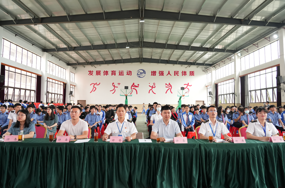 南昌向遠軌道技術學校第五屆校園文化節(jié)系列活動之“青春心向黨，弘揚五四情”大合唱比賽