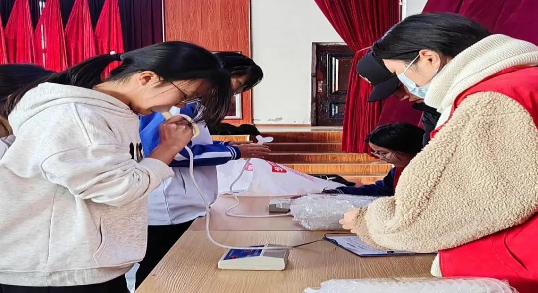 南昌向遠軌道技術(shù)學校圓滿完成教育部2023年《國家學生體質(zhì)健康標準》抽查復核工作
