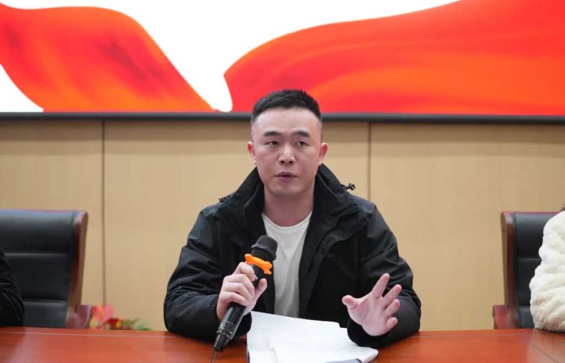 南昌向遠(yuǎn)軌道技術(shù)學(xué)校團(tuán)委學(xué)生會召開新學(xué)期第一次全體大會
