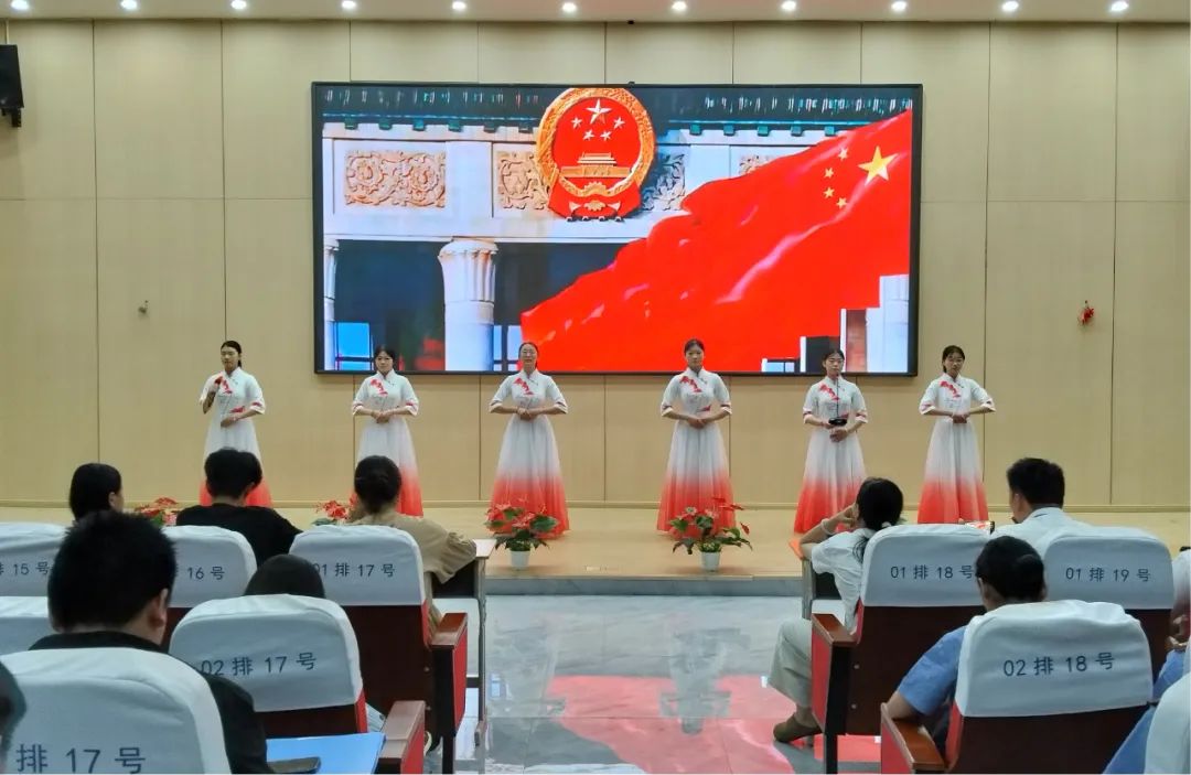 【校園讀書節(jié)】南昌向遠(yuǎn)軌道技術(shù)學(xué)校開展讀書節(jié)系列活動(dòng)