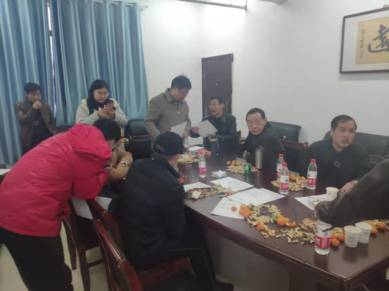 南昌向遠(yuǎn)軌道技術(shù)學(xué)校順利召開2019-2020學(xué)年第一學(xué)期期末教師教學(xué)座談會(huì)