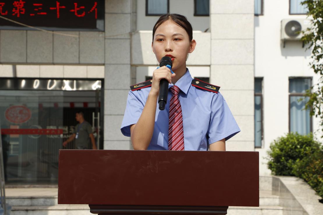 南昌向遠(yuǎn)軌道技術(shù)學(xué)校2021年秋季新生入學(xué)教育成果展示暨總結(jié)表彰大會隆重舉行