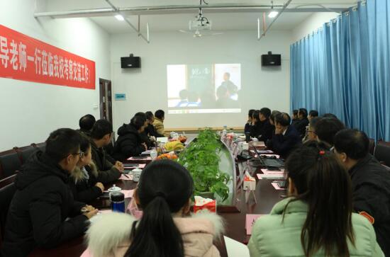 合肥軌道交通學校領(lǐng)導、老師一行親臨南昌軌道學?？疾? width=