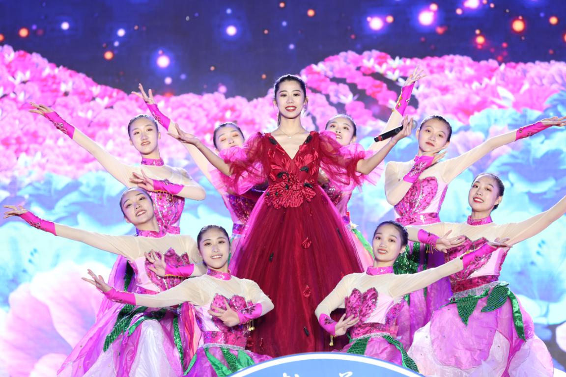 不忘初心砥礪行,同心共筑強校夢—南昌向遠軌道技術(shù)學(xué)校舉辦十周年慶典活動