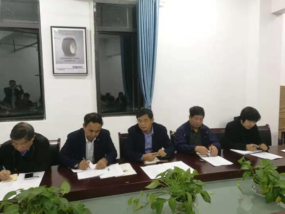 南昌向遠軌道技術(shù)學(xué)校積極響應(yīng)市文明城市創(chuàng)建活動