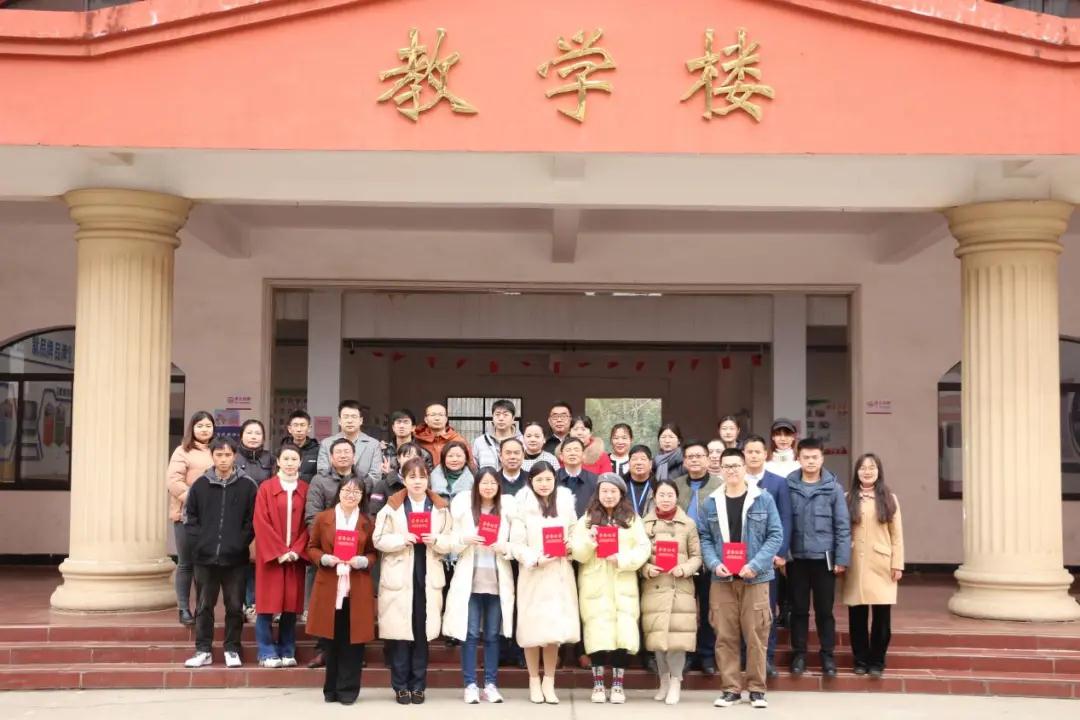 南昌向遠軌道技術(shù)學(xué)校開展2021學(xué)年度教師教學(xué)能力競賽