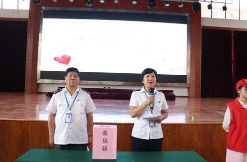 “愛心助殘,溫暖校園”南昌向遠(yuǎn)軌道技術(shù)學(xué)校開展助殘捐贈活動