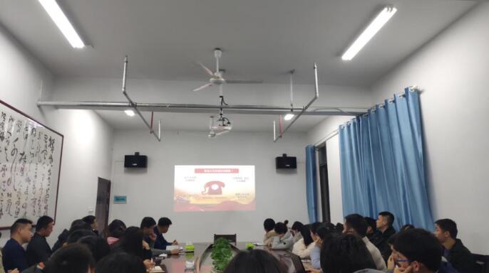 南昌向遠軌道技術(shù)學(xué)校樂化校區(qū)開展“安全駐向遠,平安你我他” 校園防火知識講座
