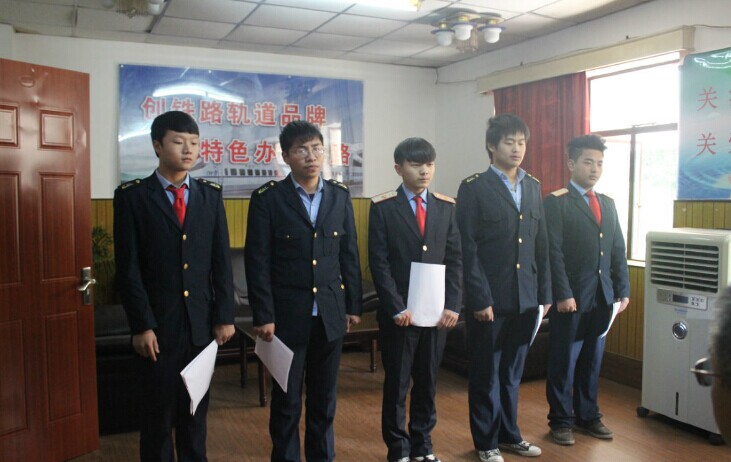 中鐵二十局集團鷹潭設備安裝有限公司來南昌向遠軌道技術學校選拔人才