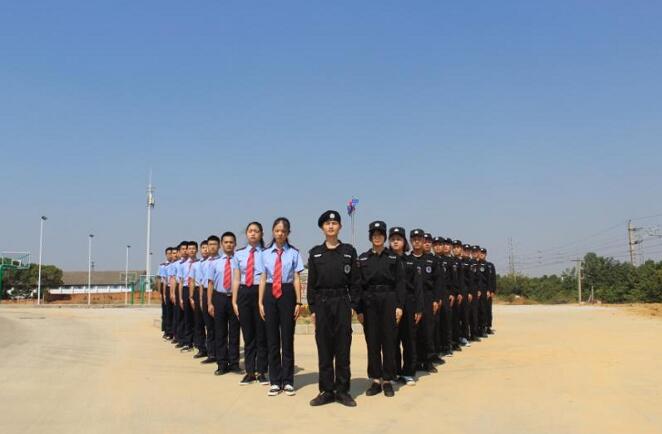 南昌向遠軌道技術(shù)學校樂化校區(qū)半軍事化的管理模式