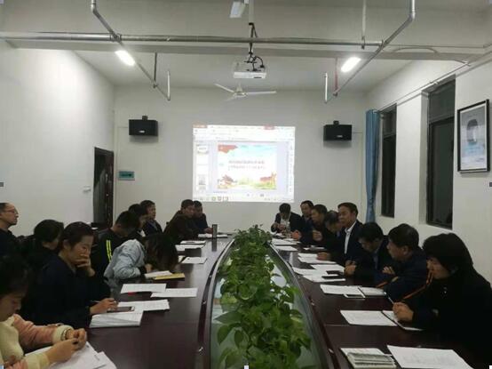 南昌向遠軌道技術(shù)學(xué)校積極響應(yīng)市文明城市創(chuàng)建活動